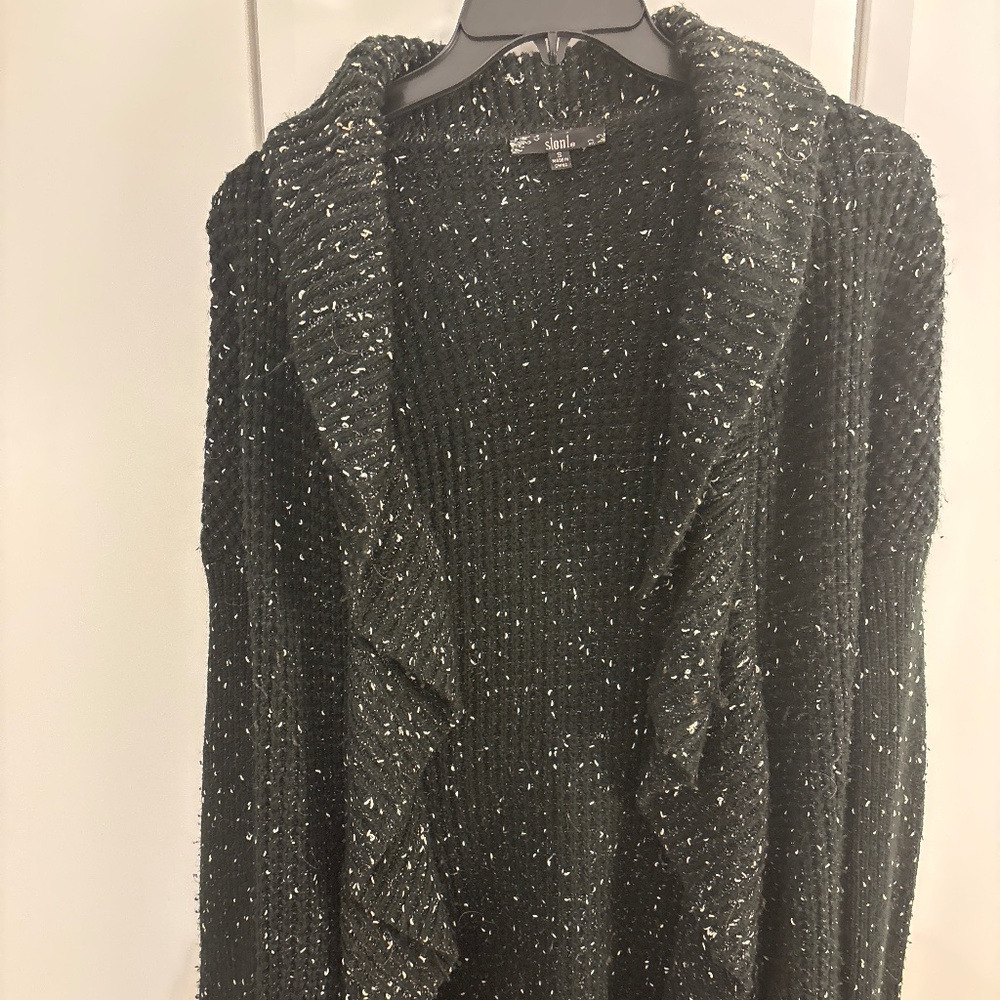 Sweater - Picture 3 of 5